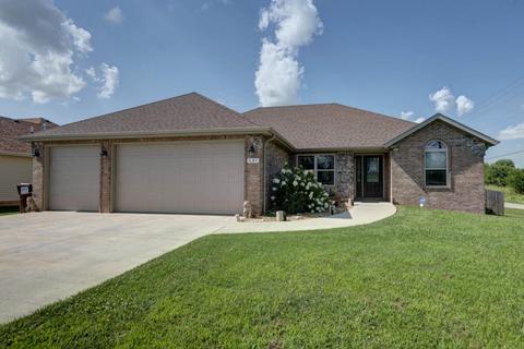 531 E Logan St, Willard, MO 65781 photo 1