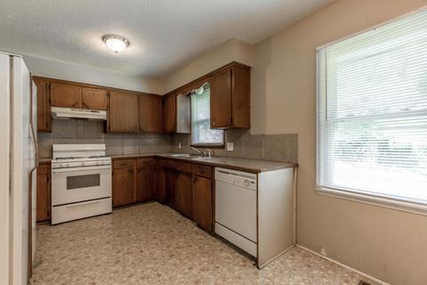 3205 W Latoka St, Springfield, MO 65807 photo 8