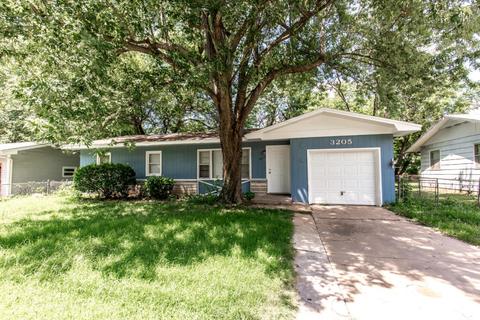 3205 W Latoka St, Springfield, MO 65807 photo 1