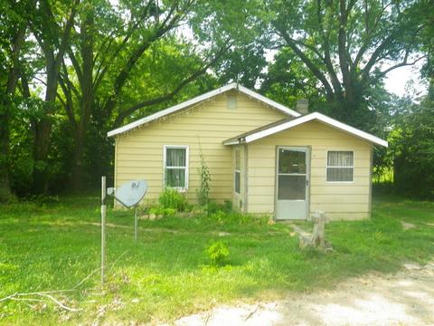 9191 Obanion St, Birch Tree, MO 65438 photo 1