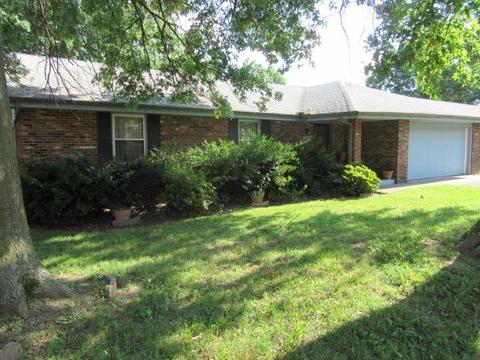 1142 W Tracy St, Springfield, MO 65807 photo 1