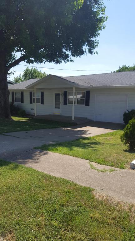 3051 N Howard Ave, Springfield, MO 65803 photo 1