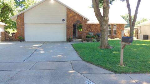 1134 E Woodland St, Springfield, MO 65807 photo 1