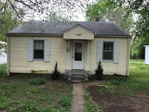 3026 W Elm St, Springfield, MO 65802 photo 1
