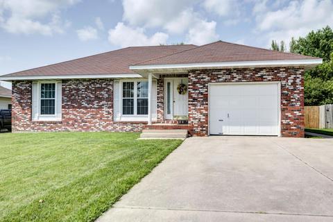 219 E Mcvay St, Marshfield, MO 65706 photo 1