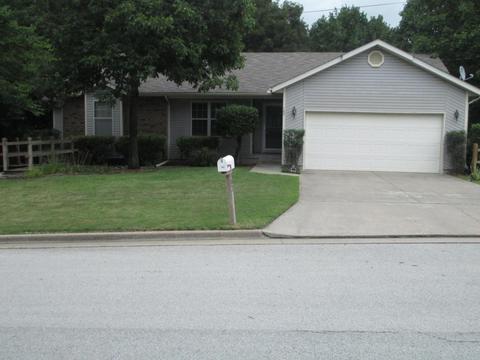102 Randolph Dr, Carl Junction, MO 64834 photo 1