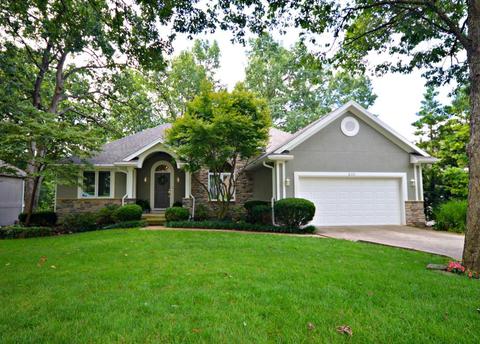 826 E Gaslight Dr, Springfield, MO 65810 photo 1