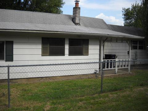 823 N Devon St, Webb City, MO 64870 photo 1