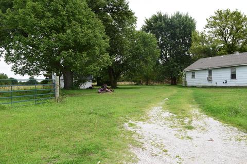 8518 N Richland Rd, Willard, MO 65781 photo 1