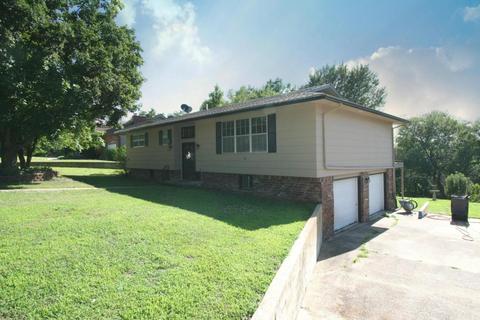 520 Golf Rd, Webb City, MO 64870 photo 1
