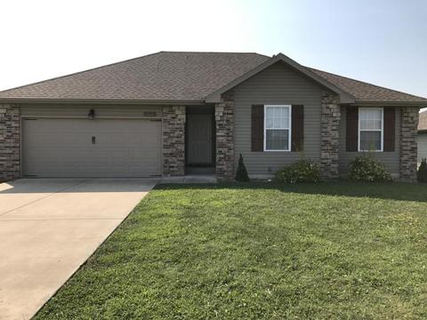 2422 E Willow St, Republic, MO 65738 photo 1