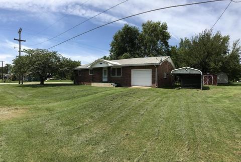 437 S Walnut St, Marshfield, MO 65706 photo 1