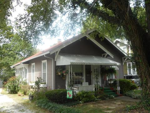 641 S Pickwick Ave, Springfield, MO 65802 photo 1