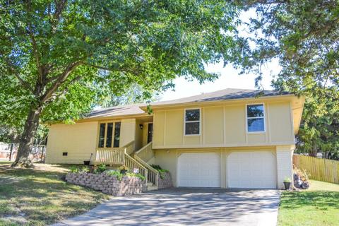 2556 W Allen Dr, Springfield, MO 65810 photo 1