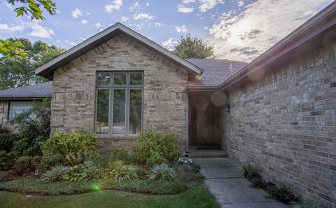 404 Sequoia Dr, Nixa, MO 65714 photo 1