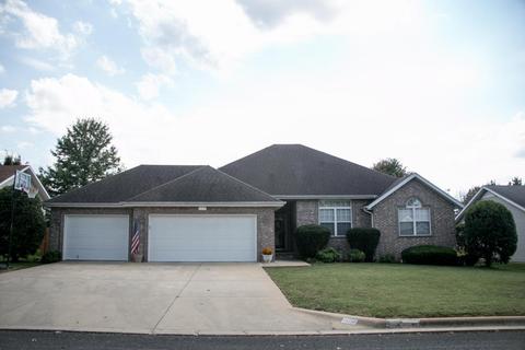 1604 E Parkview St, Ozark, MO 65721 photo 1