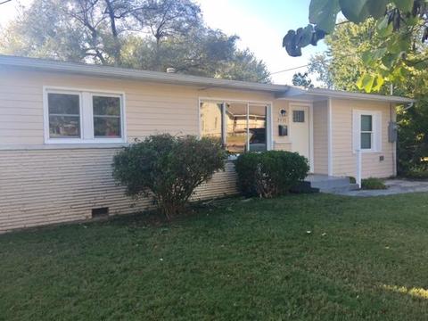 2455 N Johnston Ave, Springfield, MO 65803 photo 1