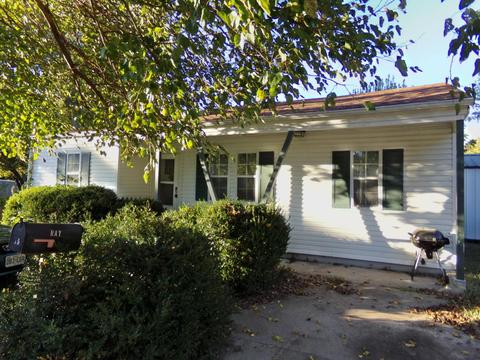 15 E Anderson St, Aurora, MO 65605 photo 1