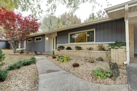 1840 S Thelma Ave, Springfield, MO 65807 photo 1