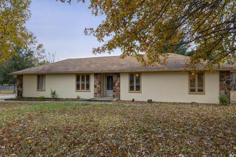 2525 S Aspen Ave, Springfield, MO 65807 photo 1