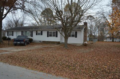 504 Denny St, Ava, MO 65608 photo 1
