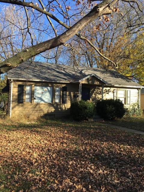 511 E 15th St, Carthage, MO 64836 photo 1