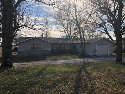 1102 E Market, Diamond, MO 64840 photo 1