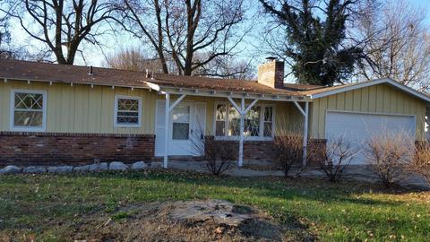 2019 S Link Ave, Springfield, MO 65804 photo 1