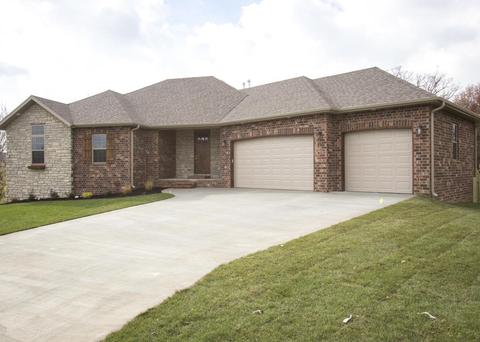 379 N Jacks Fork Cir, Nixa, MO 65714 photo 1