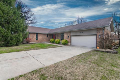 3826 E Lomita St, Springfield, MO 65809 photo 1