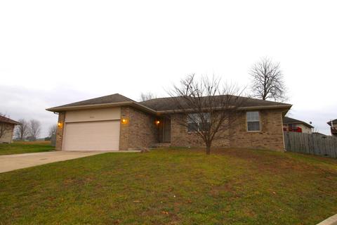 3826 W Greenway Dr, Springfield, MO 65807 photo 1