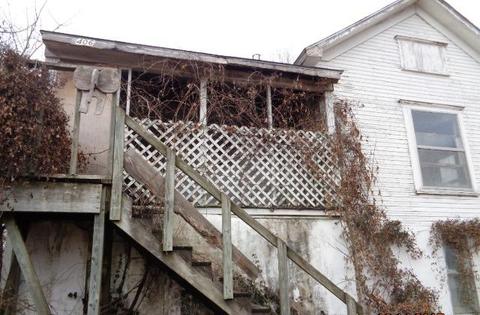 406 Crane St, Crane, MO 65633 photo 1