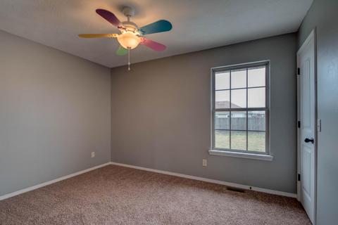 703 Lexington Cir, Clever, MO 65631 photo 14
