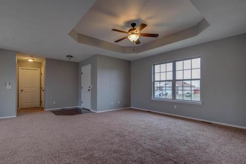 703 Lexington Cir, Clever, MO 65631 photo 3