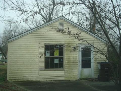 105 N Maple Ln, Ash Grove, MO 65604 photo 1