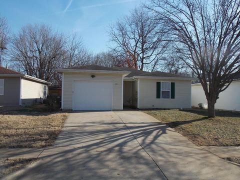 322 N Westport Ave, Springfield, MO 65802 photo 1