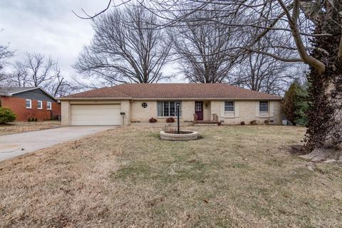 2453 Edgewood St, Springfield, MO 65804 photo 1