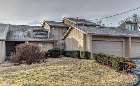 3518 E Catalpa St, Springfield, MO 65809 photo 1