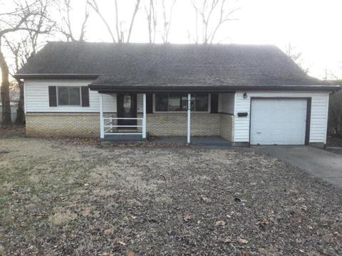 1431 S Luster Ave, Springfield, MO 65804 photo 1