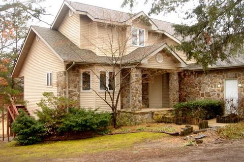 1328 Pointe Royale Drive Dr, Branson, MO 65616 photo 1