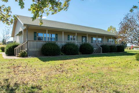 1706 E Lakecrest Dr, Ozark, MO 65721 photo 1