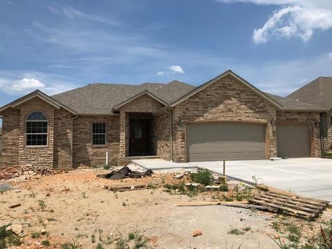 331 W Arlington Dr, Springfield, MO 65803 photo 1