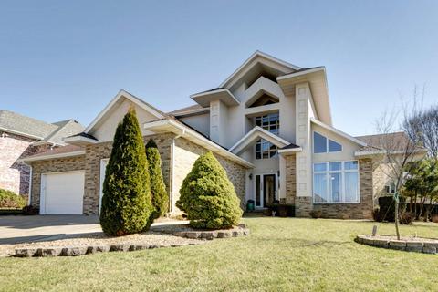 4826 E Cherokee St, Springfield, MO 65809 photo 1