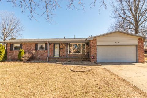 842 N Lone Pine Ave, Springfield, MO 65802 photo 1