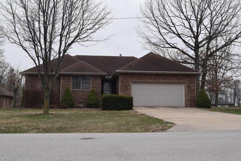 520 Meadowview Dr, Marshfield, MO 65706 photo 1