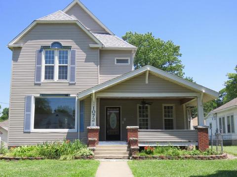 1072 S Garrison Ave, Carthage, MO 64836 photo 1