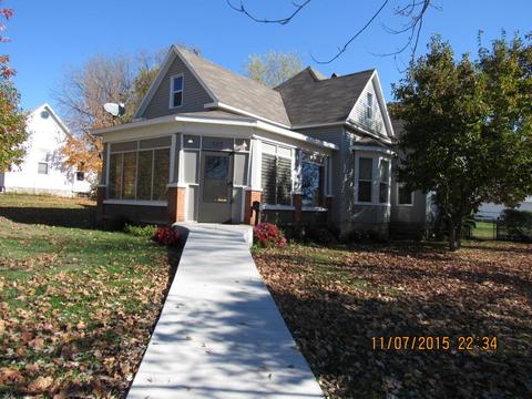 503 8th St, Monett, MO 65708 photo 1