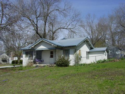 403 W Maud Ave, Crane, MO 65633 photo 1