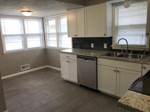 1904 S Glencrest Ave, Springfield, MO 65804 photo 5