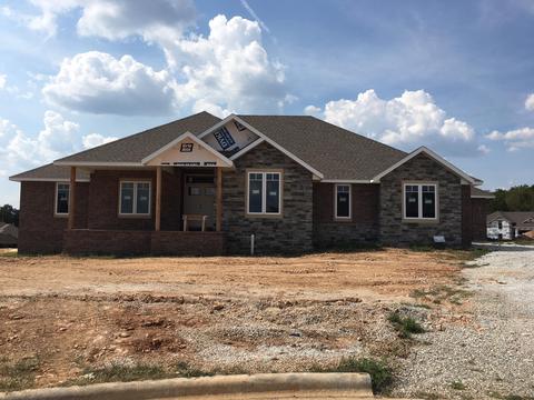 2047 Grindstone Ave, Springfield, MO 65802 photo 1